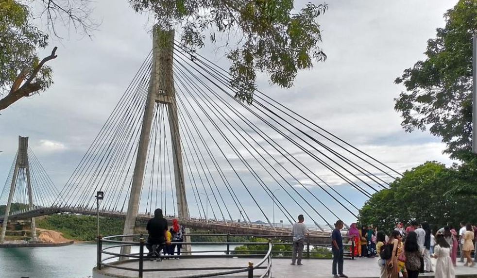 Liburkan Menelusuri Pulau Batam13